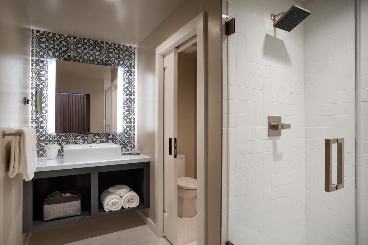 The Piccolo Hotel Paso Robles Bagian luar foto