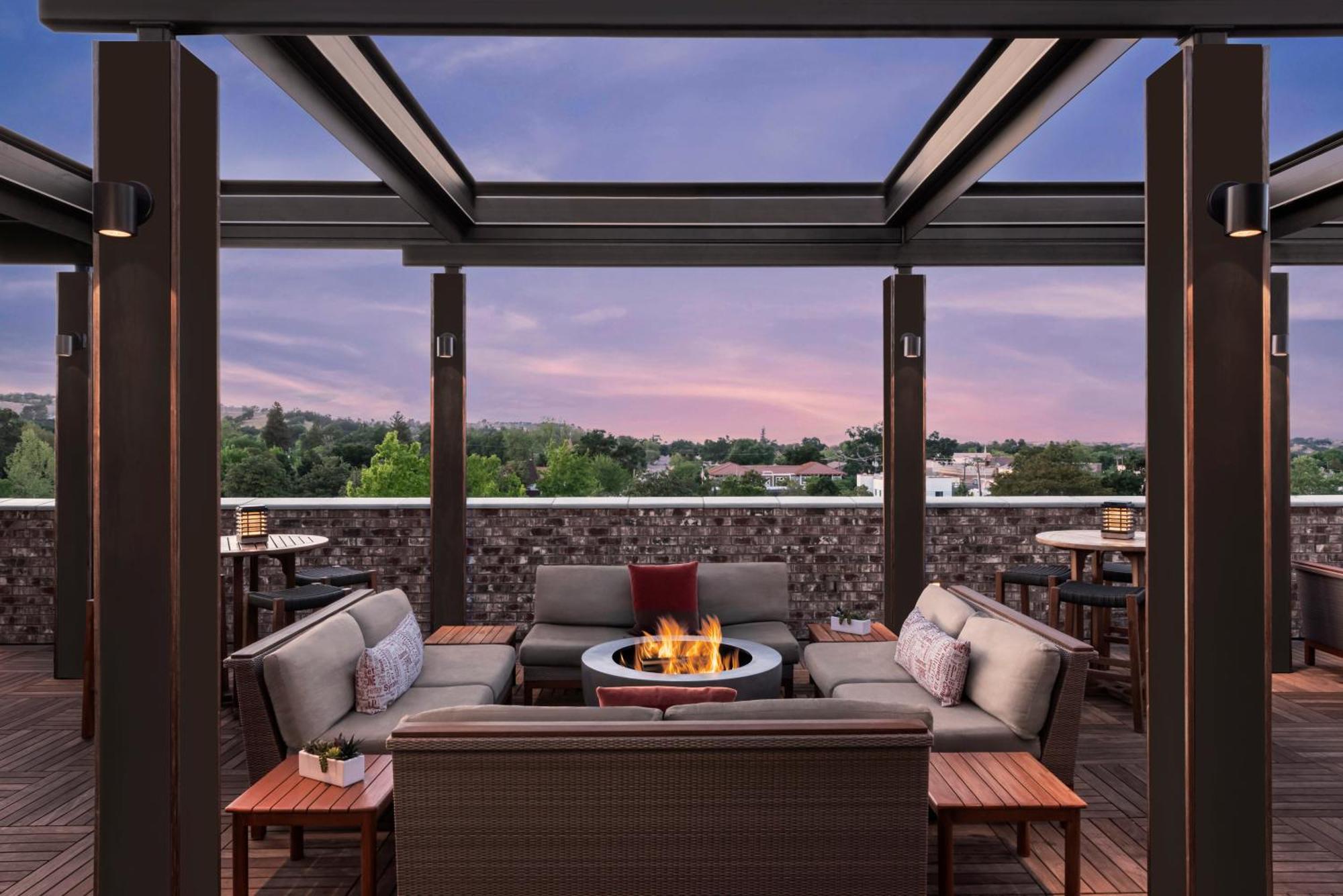 The Piccolo Hotel Paso Robles Bagian luar foto